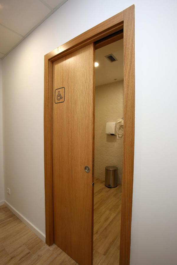 Dpaso Urban Hostel Ποντεβέντρα Εξωτερικό φωτογραφία