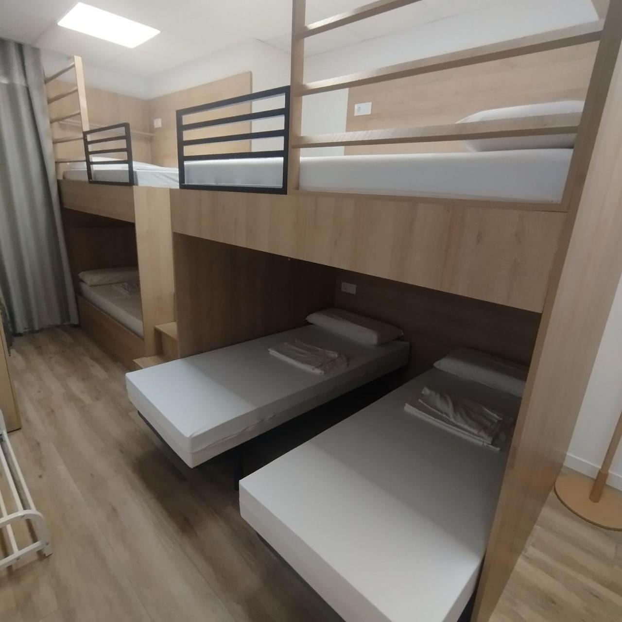Dpaso Urban Hostel Ποντεβέντρα Εξωτερικό φωτογραφία
